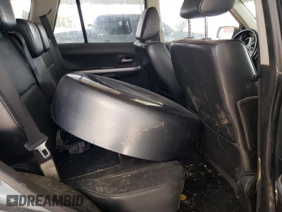 2006 Suzuki Grand Vitara Luxury with VIN JS3TD947X64101689, listed as a Copart auction lot 72993304 with 249,472 mi miles and Salvage title. Bid and sale history available at DreamBid. Image 10.
