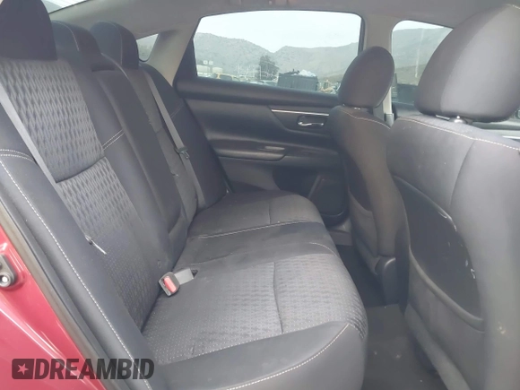 2016 Nissan Altima SR with VIN 1N4AL3AP5GC219124, listed as a IAAI auction lot 41170014 with 101,650 mi miles and . Bid and sale history available at carsss.com. Image 8.