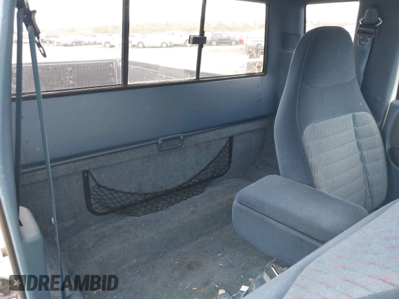 1994 Ford Ranger Splash with VIN 1FTCR15XXRPB23064, listed as a IAAI auction lot 42005536 with 62,835 mi miles and . Bid and sale history available at DreamBid. Image 8.
