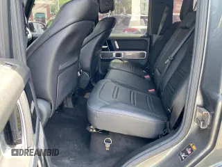 2020 Mercedes-Benz G 550 z VIN W1NYC6BJ1LX353XXX, wystawiony jako Copart lot #59189105 z przebiegiem 30 603 mil mil oraz Tytuł czysty. Historia ofert i sprzedaży dostępna na DreamBid. Obrazek 6.