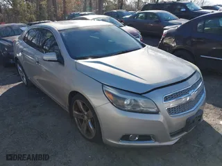 2013 Chevrolet Malibu LTZ with VIN 1G11J5SX0DF222834, listed as a IAAI auction lot 41628139 with 190,250 mi miles. Bid and sale history available at carsss.com. Image 1.