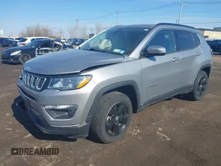 2020 Jeep Compass Latitude with VIN 3C4NJDBB7LT155175, listed as a IAAI auction lot 41760215 with 40,258 mi miles. Bid and sale history available at carsss.com. Image 16.