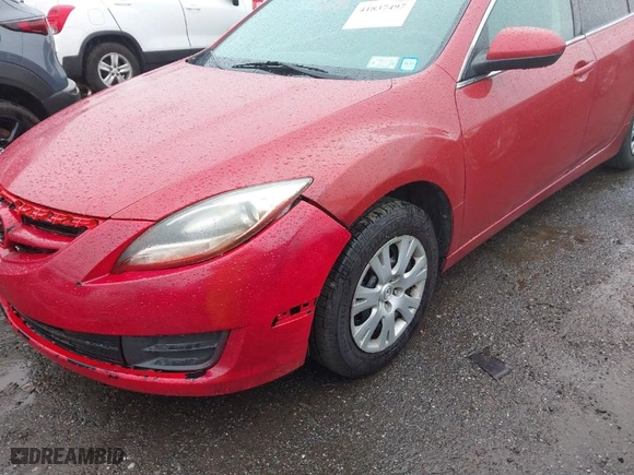 2011 Mazda Mazda6 i Sport with VIN 1YVHZ8BH2B5M13984, listed as a IAAI auction lot 41837497 with 198,691 mi miles. Bid and sale history available at carsss.com. Image 14.