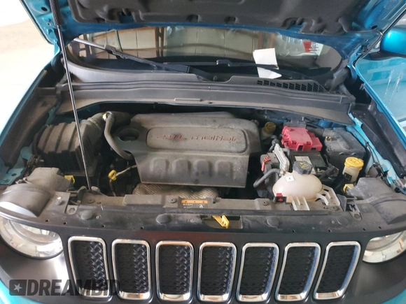 2020 Jeep Renegade Latitude z VIN ZACNJBBB2LPL23877, wystawiony jako Copart lot #51942675 z przebiegiem 67 720 mil mil oraz Szkoda całkowita • Salvage title. Historia ofert i sprzedaży dostępna na DreamBid. Obrazek 11.