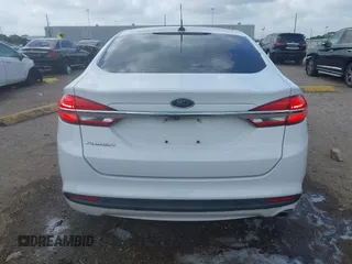 2018 Ford Fusion S z VIN 3FA6P0G71JR166706, wystawiony jako IAAI lot #42275722 z przebiegiem 33 752 mil mil oraz . Historia ofert i sprzedaży dostępna na DreamBid. Obrazek 16.