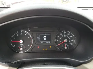 2017 Kia Sorento LX with VIN 5XYPG4A32HG213404, listed as a Copart auction lot 49585675 with 82,670 mi miles and Salvage Title. Bid and sale history available at carsss.com. Image 9.