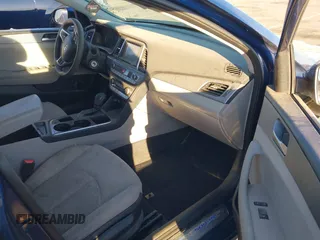 2019 Hyundai Sonata SE with VIN 5NPE24AF2KH769406, listed as a IAAI auction lot 40735632 with 76,127 mi miles and . Bid and sale history available at DreamBid. Image 5.