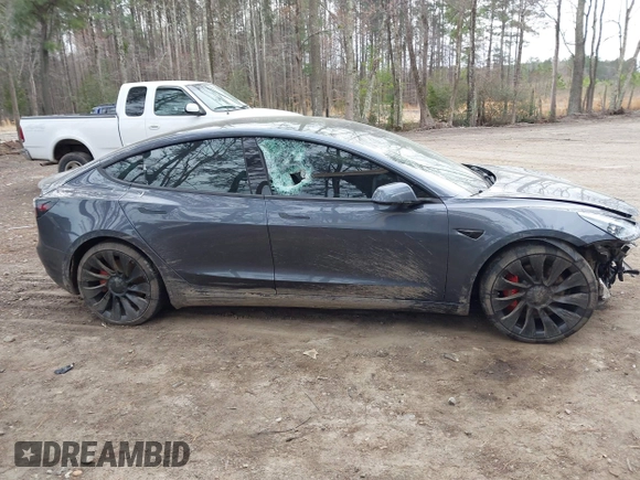 2021 Tesla Model 3 Performance with VIN 5YJ3E1EC1MF925515, listed as a IAAI auction lot 41721548 with 36,478 mi miles and . Bid and sale history available at carsss.com. Image 13.