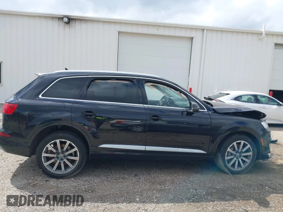 2018 Audi Q7 Prestige z VIN WA1VAAF75JD025929, wystawiony jako IAAI lot #41976794 z przebiegiem 89 640 mil mil oraz . Historia ofert i sprzedaży dostępna na DreamBid. Obrazek 13.