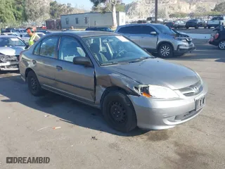 2005 Honda Civic Sdn VP with VIN 1HGES16325L010379, listed as a IAAI auction lot 41993109 with 124,756 mi miles. Bid and sale history available at carsss.com. Image 1.