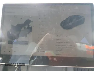 2024 Tesla Model Y z VIN 7SAYGDED7RF056570, wystawiony jako Copart lot #55097125 z przebiegiem 17 019 mil mil oraz Szkoda całkowita • Salvage title. Historia ofert i sprzedaży dostępna na DreamBid. Obrazek 9.