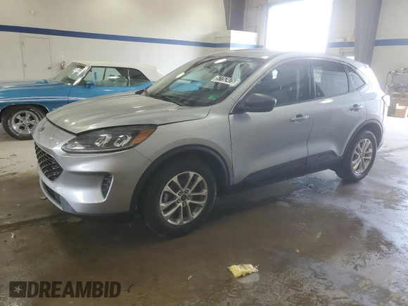 2022 Ford Escape SE with VIN 1FMCU0G66NUA43684, listed as a Copart auction lot 57752475 with 54,018 mi miles and Clean title. Bid and sale history available at DreamBid. Image 1.