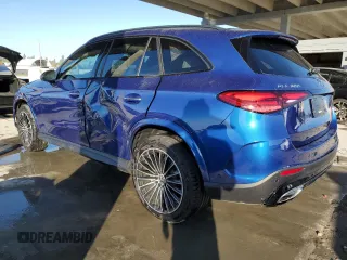 2025 Mercedes-Benz GLC with VIN W1NKM4GB8SF262627, listed as a Copart auction lot 52363885 with 3,398 mi miles and Salvage Title. Bid and sale history available at carsss.com. Image 2.