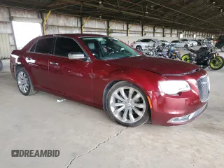 2020 Chrysler 300 Limited with VIN 2C3CCAEG7LH128031, listed as a Copart auction lot 87757105 with 84,944 mi miles and Salvage Title. Bid and sale history available at carsss.com. Image 4.