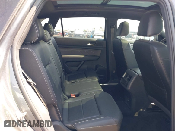 2022 Volkswagen Atlas SE с VIN 1V2JE2CA4NC201054, выставлен на аукционе IAAI как лот 41920943 с пробегом 68 407 миль миль и . История ставок и продаж доступна на DreamBid. Изображение 8.