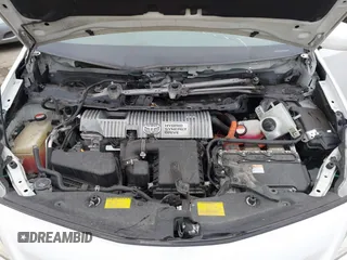 2014 Toyota Prius Two with VIN JTDZN3EUXE3359433, listed as a IAAI auction lot 42105488 with 183,237 mi miles and . Bid and sale history available at DreamBid. Image 10.