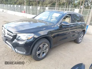 2019 Mercedes-Benz GLC 350e z VIN WDC0G5EB0KF568293, wystawiony jako IAAI lot #42179212 z przebiegiem Nie podano mil oraz . Historia ofert i sprzedaży dostępna na DreamBid. Obrazek 18.