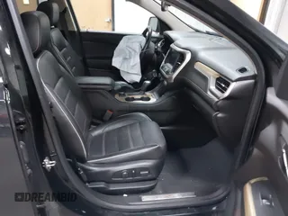 2019 GMC Acadia Denali with VIN 1GKKNXLS0KZ112252, listed as a IAAI auction lot 42293931 with 52,636 mi miles and . Bid and sale history available at DreamBid. Image 5.