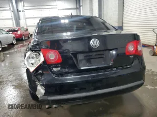 2006 Volkswagen Jetta 1.9L TDI z VIN 3VWDT71K06M752110, wystawiony jako Copart lot #49664635 z przebiegiem 156 883 mil mil oraz Szkoda całkowita • Salvage title. Historia ofert i sprzedaży dostępna na DreamBid. Obrazek 6.