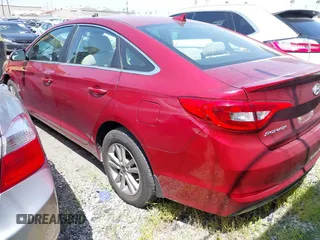 2016 Hyundai Sonata SE with VIN 5NPE24AF0GH379413, listed as a IAAI auction lot 42051299 with 101,781 mi miles and . Bid and sale history available at carsss.com. Image 3.