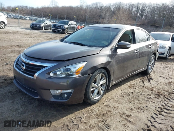 2014 Nissan Altima S with VIN 1N4AL3AP1EC201541, listed as a IAAI auction lot 41777111 with 180,021 mi miles and . Bid and sale history available at DreamBid. Image 2.