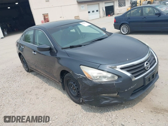 2015 Nissan Altima 2.5 z VIN 1N4AL3AP8FN307491, wystawiony jako IAAI lot #42420571 z przebiegiem 181 000 mil mil oraz . Historia ofert i sprzedaży dostępna na DreamBid. Obrazek 1.