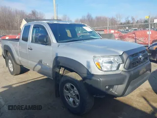 2013 Toyota Tacoma with VIN 5TFUU4EN0DX072590, listed as a IAAI auction lot 41737550 with 65,878 mi miles and . Bid and sale history available at DreamBid. Image 1.
