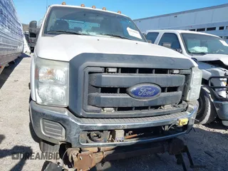 2015 Ford F-250 Lariat с VIN 1FT7W2B67FEC66539, выставлен на аукционе IAAI как лот 41540060 с пробегом 282 737 миль миль и . История ставок и продаж доступна на DreamBid. Изображение 12.