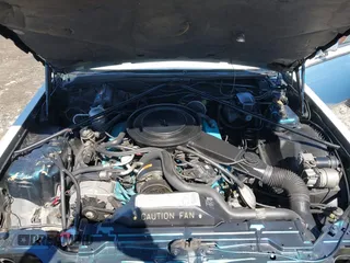 1981 Cadillac Seville z VIN 1G6AS6998BE684808, wystawiony jako IAAI lot #41778889 z przebiegiem 48 084 mil mil oraz . Historia ofert i sprzedaży dostępna na DreamBid. Obrazek 9.