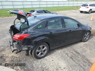2017 Ford Focus SE с VIN 1FADP3FE9HL310360, выставлен на аукционе Copart как лот 56966675 с пробегом 40 718 миль миль и На запчасти • Non repairable. История ставок и продаж доступна на DreamBid. Изображение 3.
