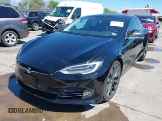 2018 Tesla Model S 75D with VIN 5YJSA1E22JF289195, listed as a IAAI auction lot 41825949 with 49,217 mi miles and . Bid and sale history available at DreamBid. Image 21.