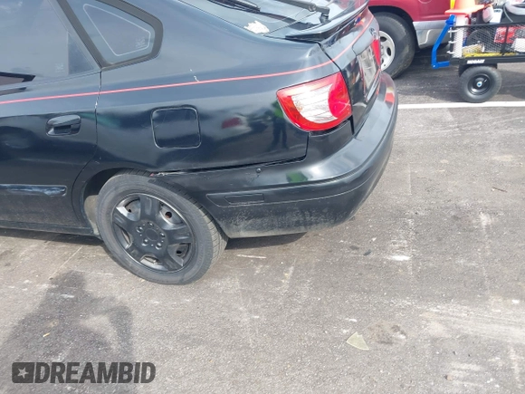 2005 Hyundai Elantra GLS с VIN KMHDN56D45U177396, выставлен на аукционе IAAI как лот 42374961 с пробегом 175 765 миль миль и . История ставок и продаж доступна на DreamBid. Изображение 6.