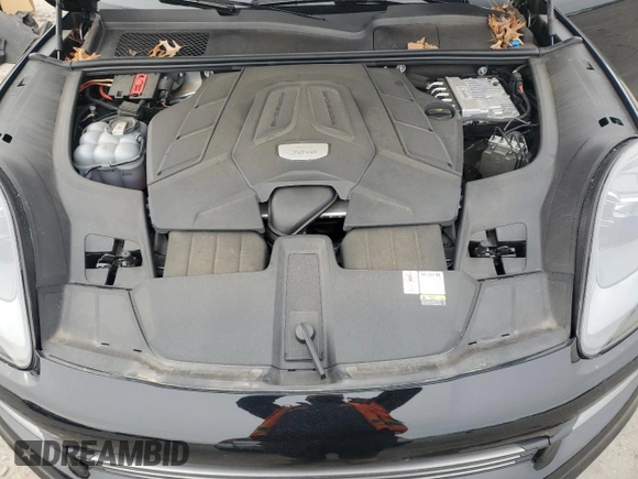 2023 Porsche Cayenne with VIN WP1BA2AY8PDA26241, listed as a Copart auction lot 46099305 with 22,296 mi miles and Salvage title. Bid and sale history available at DreamBid. Image 12.