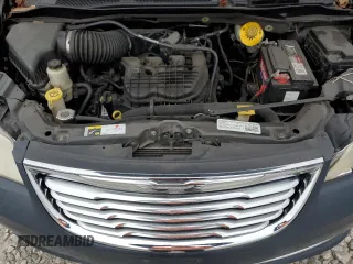 2014 Chrysler Town & Country Touring with VIN 2C4RC1BG8ER206985, listed as a Copart auction lot 43031665 with 161,926 mi miles and Salvage Title. Bid and sale history available at DreamBid. Image 12.
