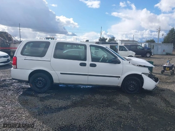 2008 Chevrolet Uplander LS Fleet with VIN 1GBDV13WX8D117831, listed as a IAAI auction lot 40688785 with NaN miles. Bid and sale history available at carsss.com. Image 14.
