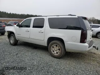 2014 GMC Yukon XL SLT with VIN 1GKS1KE07ER150544, listed as a Copart auction lot 88395425 with 223,209 mi miles and Salvage Title. Bid and sale history available at carsss.com. Image 2.