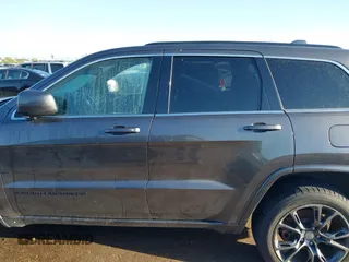 2015 Jeep Grand Cherokee Laredo with VIN 1C4RJFAGXFC631123, listed as a IAAI auction lot 41859251 with 201,558 mi miles. Bid and sale history available at carsss.com. Image 14.