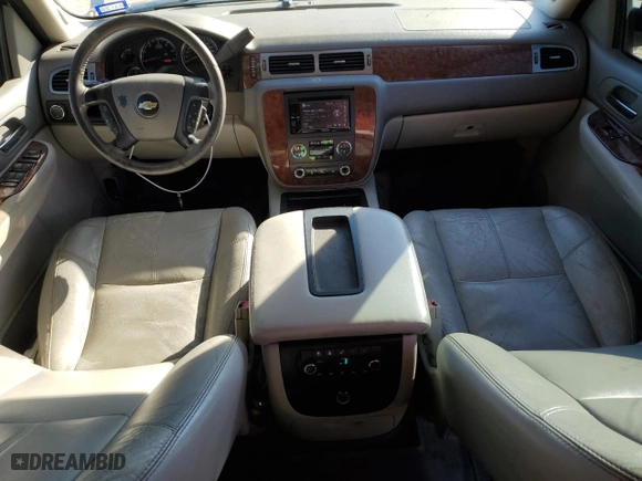 2007 Chevrolet Suburban LS with VIN 3GNFC16087G131544, listed as a Copart auction lot 88150705 with 0 mi miles and Salvage Title. Bid and sale history available at carsss.com. Image 8.