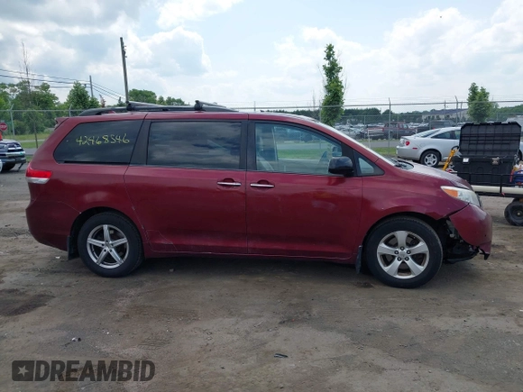 2014 Toyota Sienna Limited z VIN 5TDDK3DC6ES073282, wystawiony jako IAAI lot #42468546 z przebiegiem 278 905 mil mil oraz . Historia ofert i sprzedaży dostępna na DreamBid. Obrazek 13.