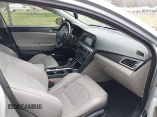 2015 Hyundai Sonata Limited with VIN 5NPE34AFXFH041898, listed as a IAAI auction lot 41929114 with 151,429 mi miles and . Bid and sale history available at carsss.com. Image 5.