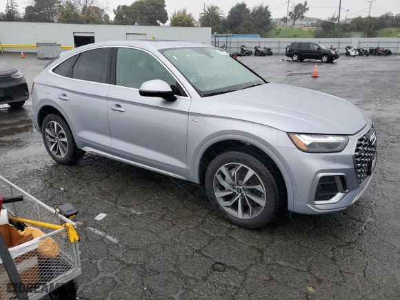 2022 Audi Q5 Sportback S line Prestige with VIN WA16AAFY1N2113505, listed as a Copart auction lot 48264135 with 18,147 mi miles and Salvage Title. Bid and sale history available at carsss.com. Image 4.