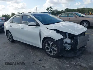 2021 Kia Forte FE with VIN 3KPF24AD7ME349327, listed as a IAAI auction lot 42166949 with 71,217 mi miles and . Bid and sale history available at DreamBid. Image 6.