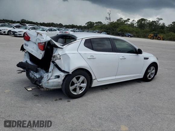 2015 Kia Optima LX with VIN 5XXGM4A7XFG448582, listed as a Copart auction lot 58603735 with 137,656 mi miles and Salvage title. Bid and sale history available at DreamBid. Image 3.
