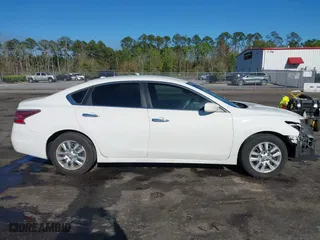 2015 Nissan Altima 2.5 with VIN 1N4AL3AP5FN879361, listed as a IAAI auction lot 41840092 with 205,415 mi miles. Bid and sale history available at carsss.com. Image 14.