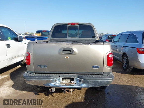 2003 Ford F-150 XLT with VIN 1FTRW08L23KD29957, listed as a IAAI auction lot 41896874 with 1 mi miles. Bid and sale history available at carsss.com. Image 16.