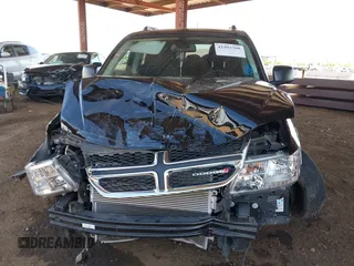 2020 Dodge Journey SE Value with VIN 3C4PDCAB8LT262330, listed as a IAAI auction lot 41993708 with 47,649 mi miles and . Bid and sale history available at DreamBid. Image 13.