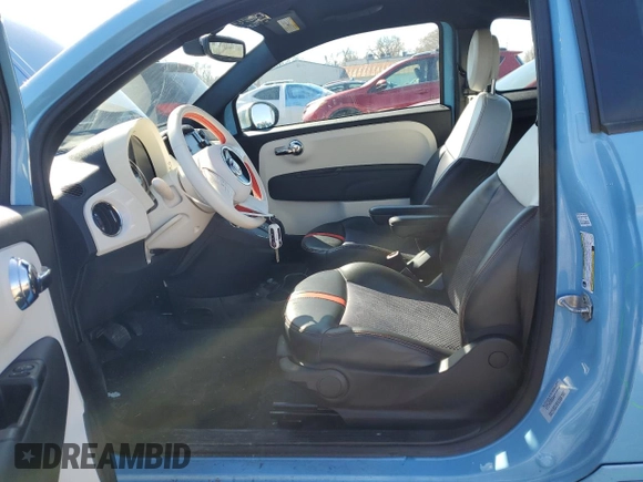 2016 FIAT 500e z VIN 3C3CFFGEXGT170268, wystawiony jako Copart lot #48843145 z przebiegiem 27 323 mil mil oraz Szkoda całkowita • Salvage title. Historia ofert i sprzedaży dostępna na DreamBid. Obrazek 7.