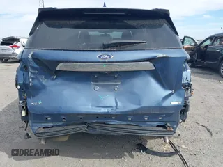 2020 Ford Explorer XLT z VIN 1FMSK8DH5LGB70377, wystawiony jako IAAI lot #41763798 z przebiegiem 88 582 mil mil oraz . Historia ofert i sprzedaży dostępna na DreamBid. Obrazek 6.