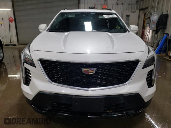 2021 Cadillac XT4 AWD Sport with VIN 1GYFZFR48MF023578, listed as a Copart auction lot 41586595 with 47,612 mi miles and Salvage title. Bid and sale history available at DreamBid. Image 5.