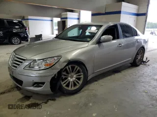 2009 Hyundai Genesis with VIN KMHGC46F69U055403, listed as a Copart auction lot 72923634 with 177,195 mi miles and Clean Title. Bid and sale history available at carsss.com. Image 1.